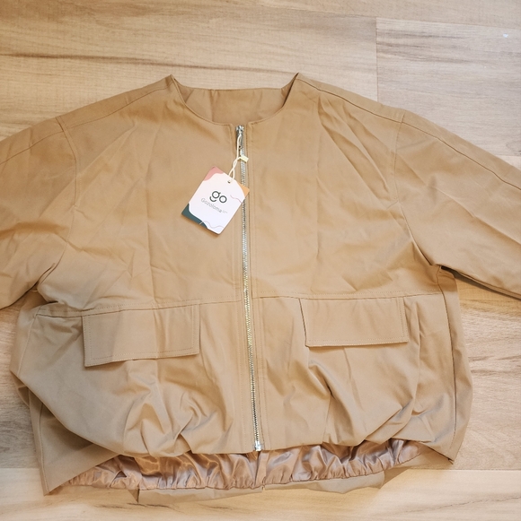 Tan Cropped Jacket - Picture 3 of 4